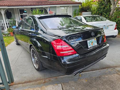 2009 Mercedes-Benz S-Class S 63 AMG