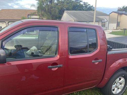 2010 Nissan Frontier SE