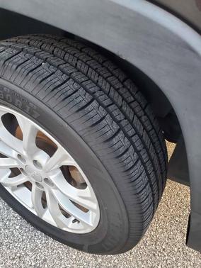 2017 Jeep Cherokee Sport