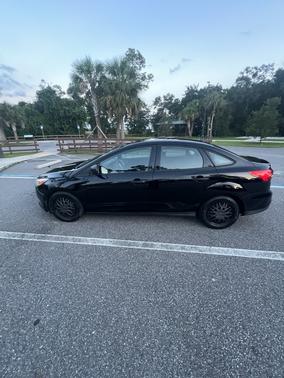 2017 Ford Focus S