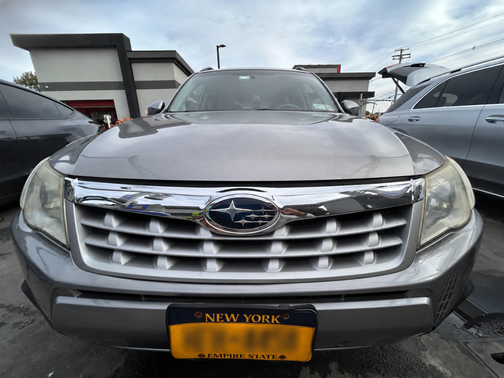 Silver 2011 Subaru Forester 2.5 X Premium