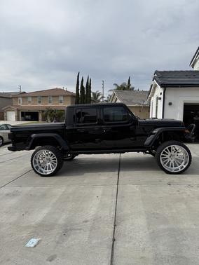 2021 Jeep Gladiator Sport S