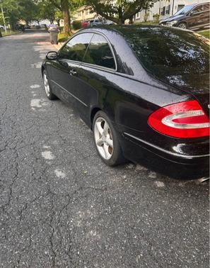 2005 Mercedes-Benz CLK-Class 320