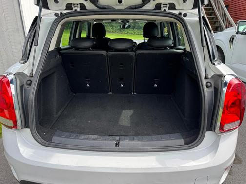White 2019 MINI Countryman Cooper ALL4