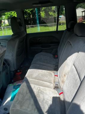 Blue 2005 Honda Pilot EX