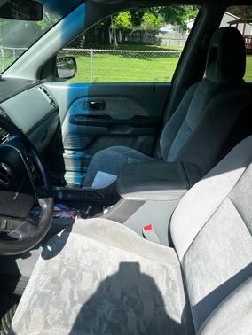 Blue 2005 Honda Pilot EX