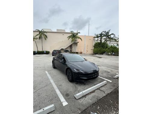 2024 Tesla Model 3 Long Range