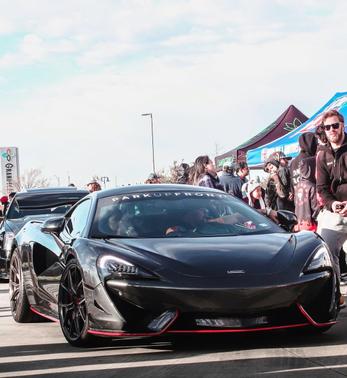 2017 McLaren 570S Base