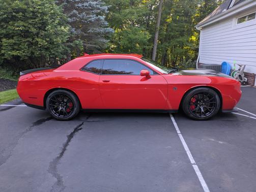 2016 Dodge Challenger SRT Hellcat