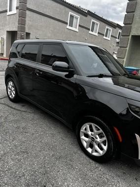 Black 2023 Kia Soul LX