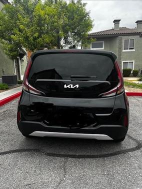 Black 2023 Kia Soul LX