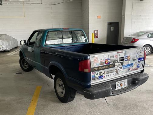 1996 Chevrolet S-10 LS Extended Cab