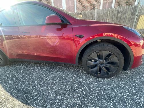 2024 Tesla Model Y Long Range