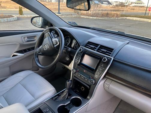 2015 Toyota Camry XLE