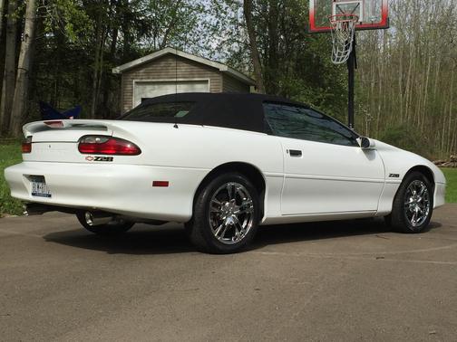 White 1995 Chevrolet Camaro Z28