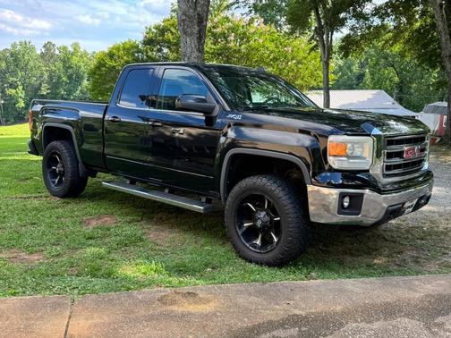 Black 2014 GMC Sierra 1500 SLE