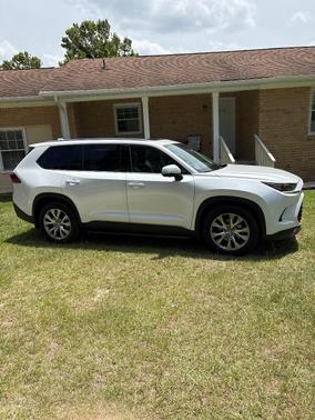 White 2024 Toyota Grand Highlander Limited