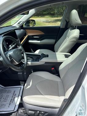 White 2024 Toyota Grand Highlander Limited