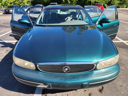 2000 Buick Century Custom