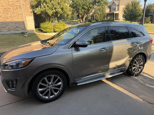 Silver 2016 Kia Sorento SXL