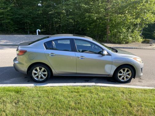 2010 Mazda Mazda3 i Touring
