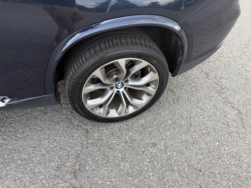 Blue 2017 BMW X5 xDrive35i