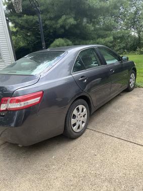 2010 Toyota Camry LE