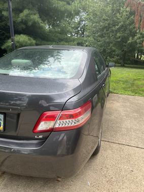 2010 Toyota Camry LE