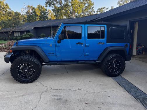 2015 Jeep Wrangler Unlimited Sport