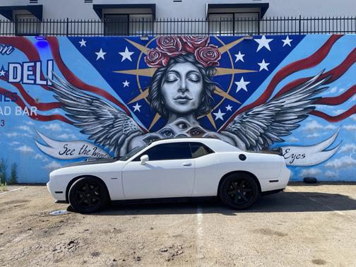 White 2014 Dodge Challenger R/T