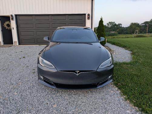 2017 Tesla Model S 75D