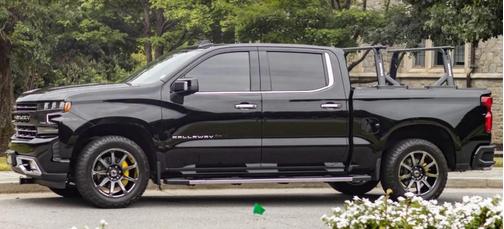 Black 2021 Chevrolet Silverado 1500 High Country