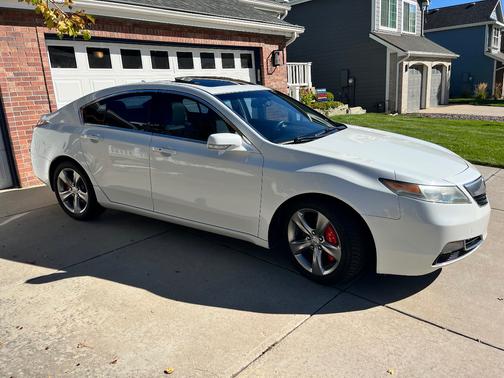 2012 Acura TL Technology