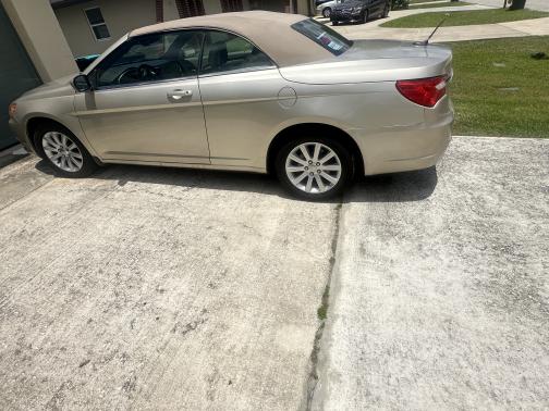2014 Chrysler 200 Touring