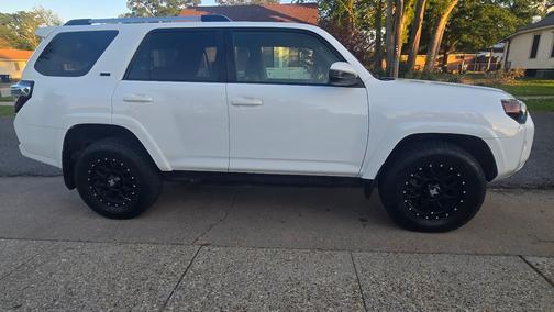 2019 Toyota 4Runner SR5