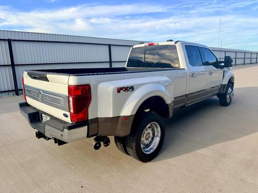 White 2022 Ford F-450 King Ranch