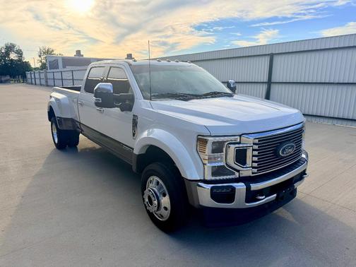White 2022 Ford F-450 King Ranch