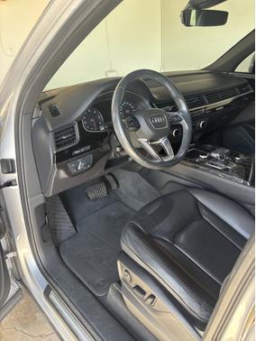 2019 Audi Q7 55 Premium