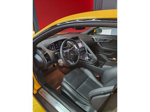 2021 Jaguar F-TYPE R