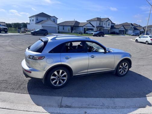 Silver 2008 INFINITI FX35 Base