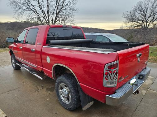 2006 Dodge Ram 2500 Laramie Mega Cab