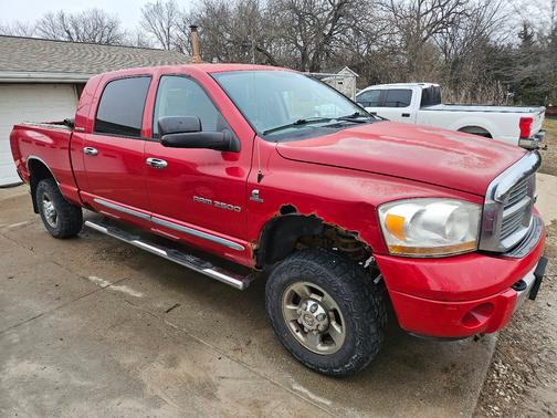 2006 Dodge Ram 2500 Laramie Mega Cab