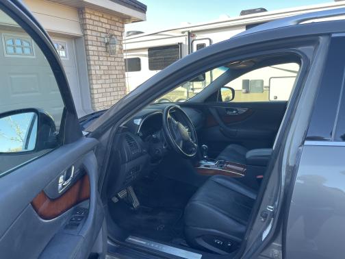2009 INFINITI FX35 Base