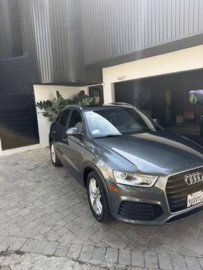 Gray 2018 Audi Q3 2.0T Sport Premium