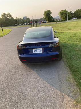 Blue 2019 Tesla Model 3 Long Range