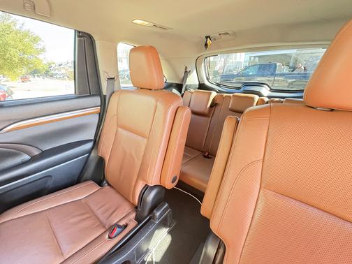 2017 Toyota Highlander Hybrid Limited