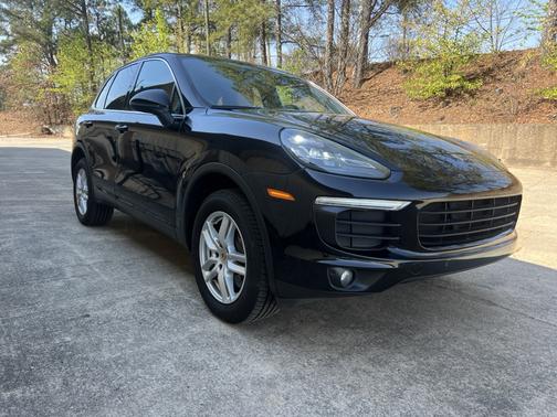 2016 Porsche Cayenne Cayenne