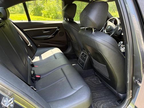 Gray 2018 BMW 328d xDrive