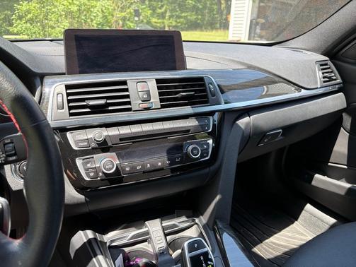 Gray 2018 BMW 328d xDrive