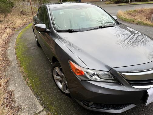 2013 Acura ILX 2.0L Technology